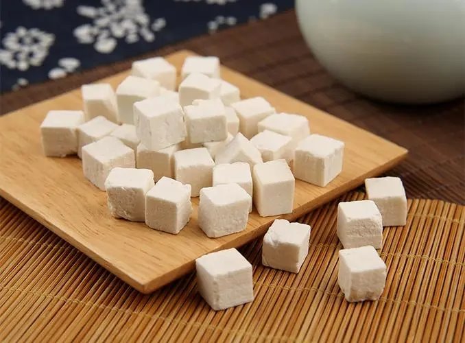 Poria Cocos Extract .jpg
